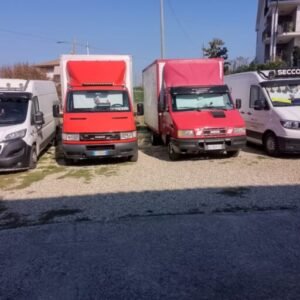 Autotrasporti conto terzi con furgoni - Alba e provincia